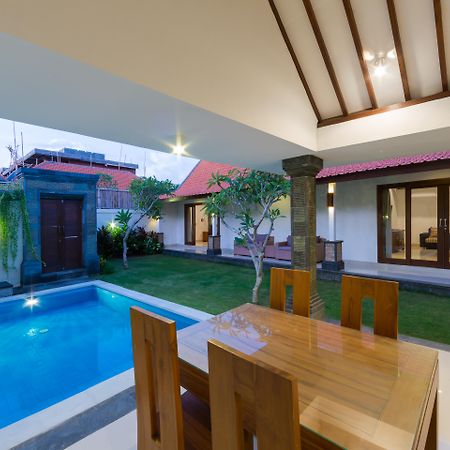 Paisa Villa Seminyak Exteriör bild